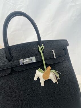 Rodeo Pegase PM charm